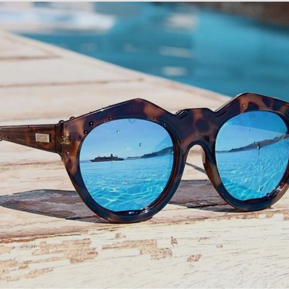 Le Specs Blue Mirror Sunglasses - Picture 2 of 5